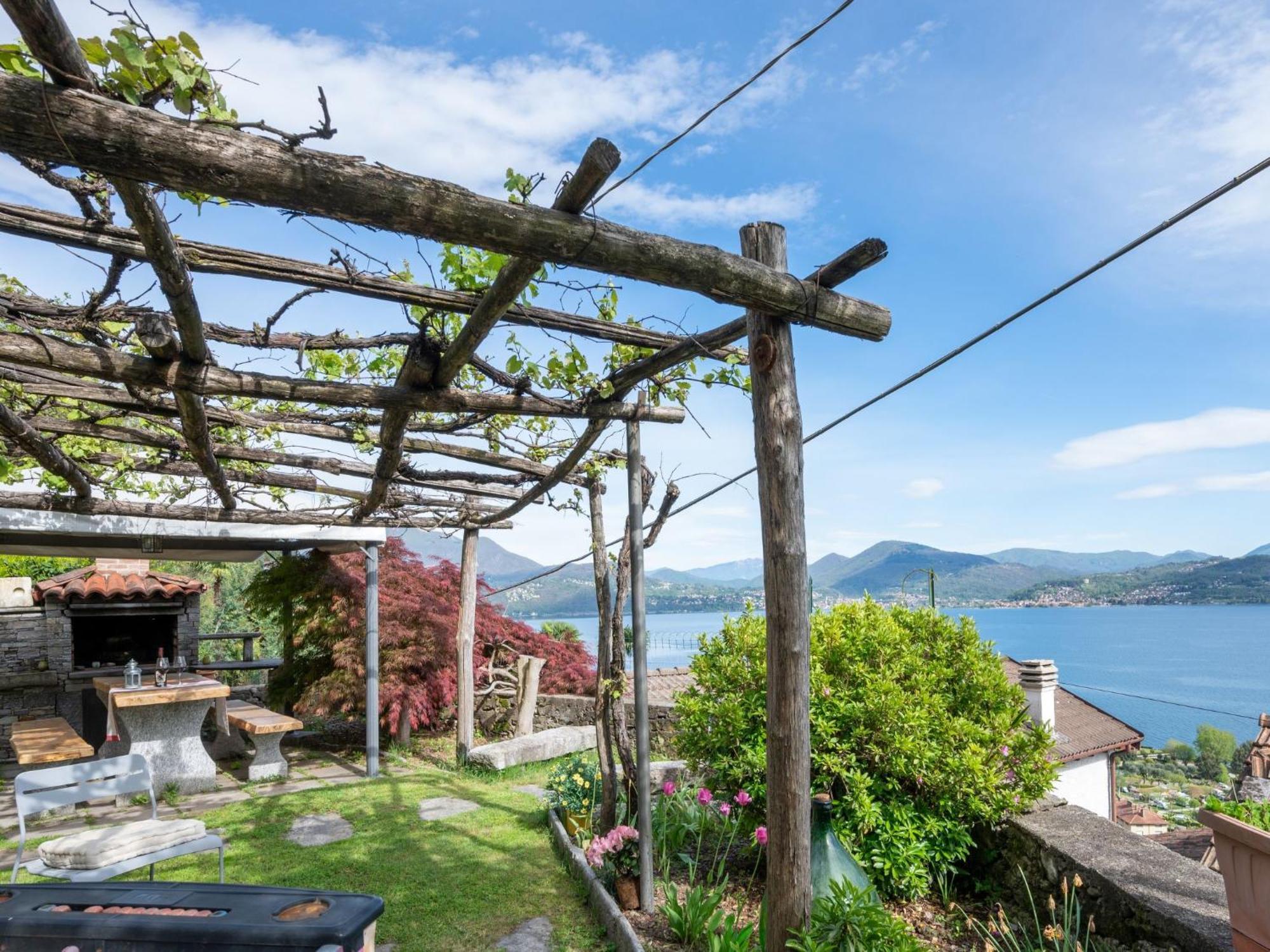 Holiday Home Meri By Interhome Cannero Riviera Buitenkant foto